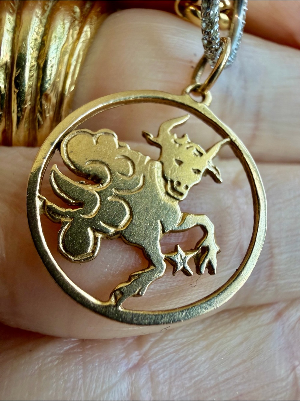 14 karat gold, Taurus, Bull charm